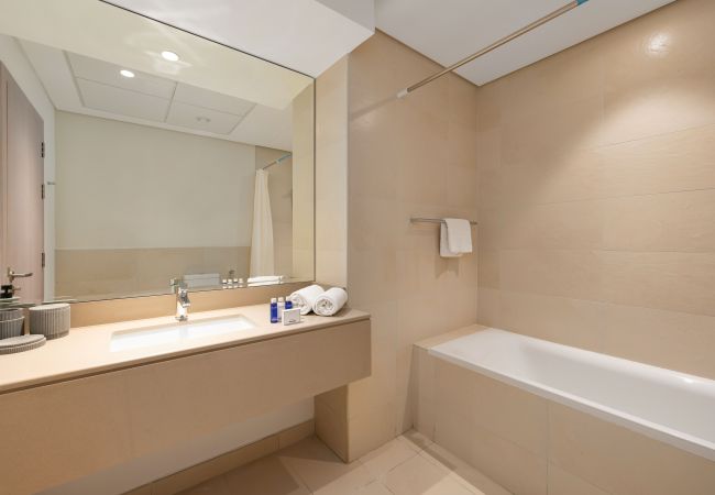 Apartment in Abu Dhabi - Chic Apt on Yas Island cls to ALL Main Attractions Apartment in Abu Dhabi - Chic Apt on Yas Island cls to ALL Main Attractions