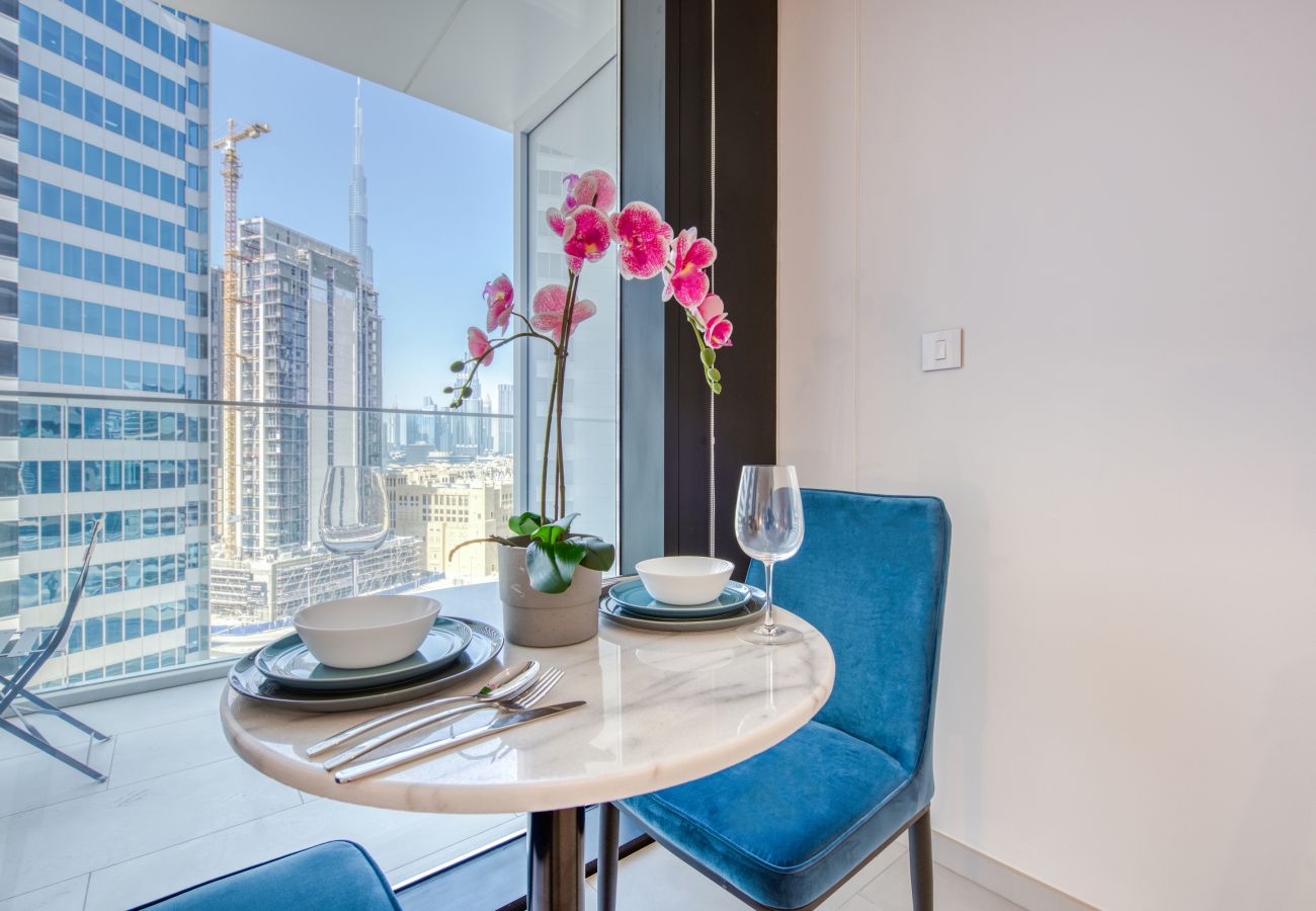 Studio in Dubai - Luxury Studio w/ Burj Khalifa Vw in Business Bay