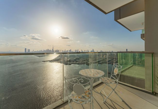 Apartment in Dubai - Trendy Apt on the Creek w/ Superb Dubai Skyline Vw Apartment in Dubai - Trendy Apt on the Creek w/ Superb Dubai Skyline Vw