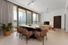 Apartment in Dubai - Luxury Apt w/ Burj Khalifa Vw & Direct Mall Access Apartment in Dubai - Luxury Apt w/ Burj Khalifa Vw & Direct Mall Access