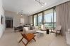 Apartment in Dubai - Luxury Apt w/ Burj Khalifa Vw & Direct Mall Access Apartment in Dubai - Luxury Apt w/ Burj Khalifa Vw & Direct Mall Access