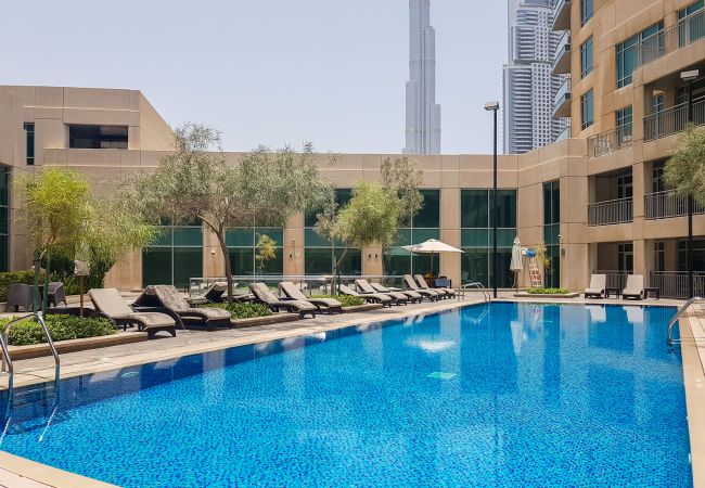 Apartment in Dubai - Modern Chic Apt w/ Spectacular Downtown Views
