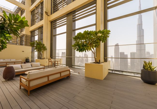 Apartment in Dubai - Modern Chic Apt w/ Unobstructed Burj Khalifa Views