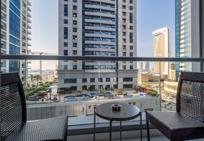 Apartment in Dubai - Elegant Urban Retreat in the Heart of Dubai Marina