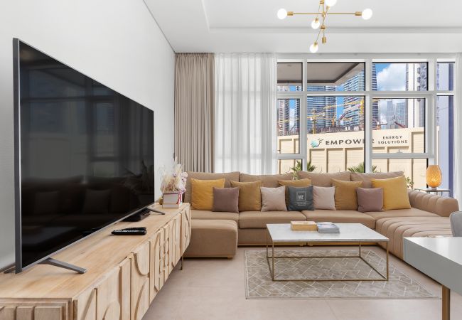 Apartment in Dubai - Trendy Apt w/ Dazzling Vws & Top-Class Facilities