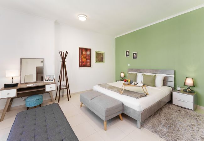 Apartment in Dubai - Exclusive Apt w/ Direct Burj Khalifa Views Apartment in Dubai - Exclusive Apt w/ Direct Burj Khalifa Views