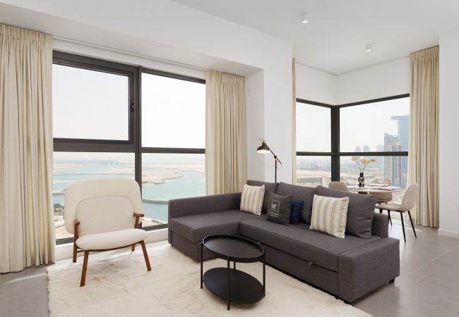 Holiday rental with sea views in Abu Dhabi