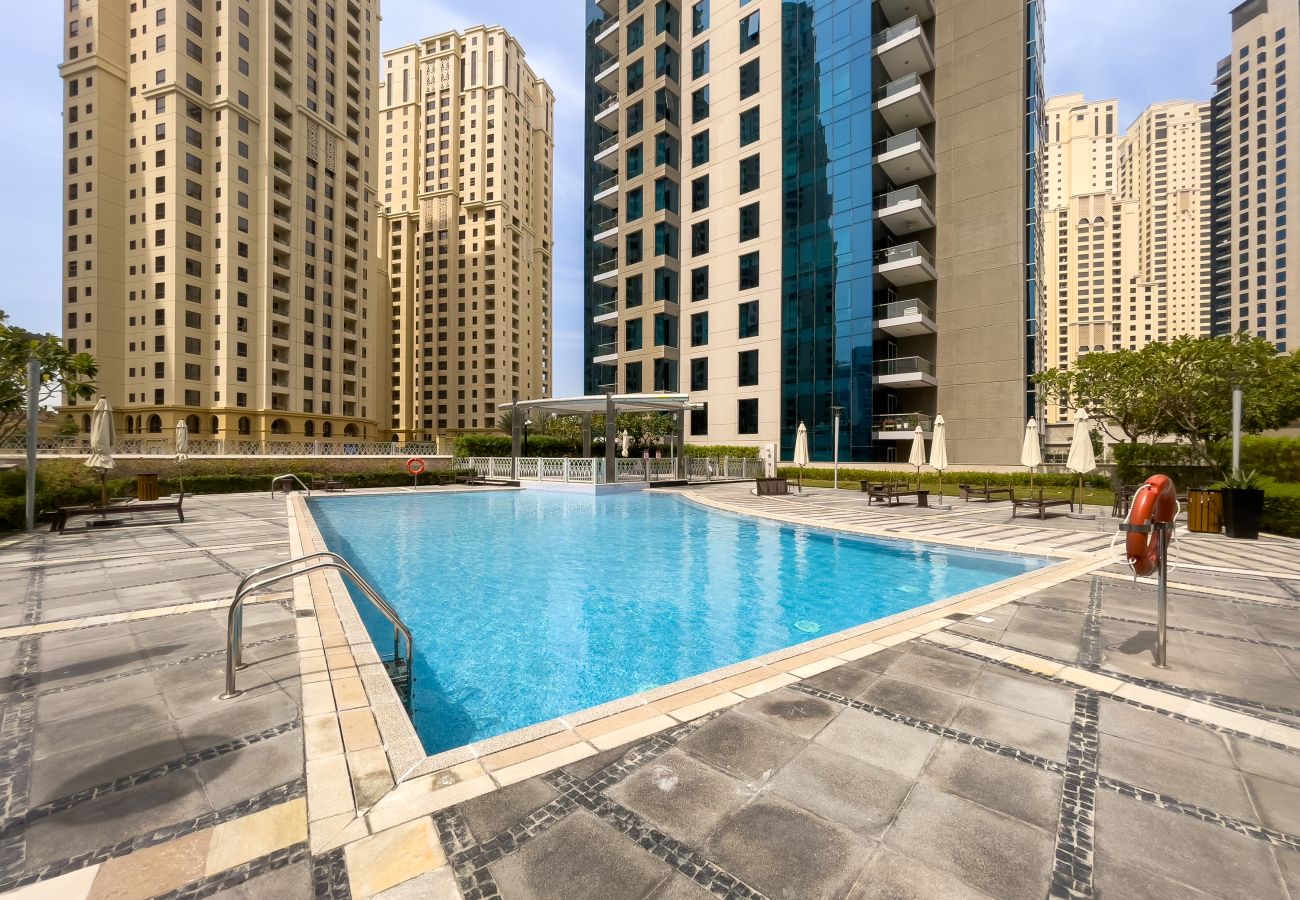 Apartment in Dubai - Modern Beach Living in the Heart of Dubai Marina