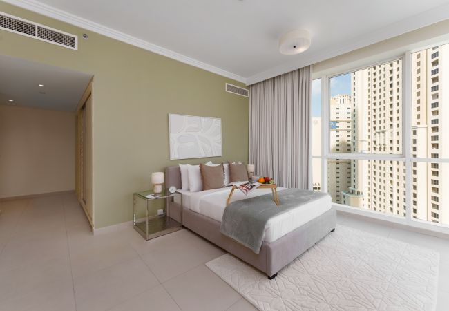 Apartment in Dubai - Stunning JBR Retreat w/ Partial Sea & Marina Views Apartment in Dubai - Stunning JBR Retreat w/ Partial Sea & Marina Views