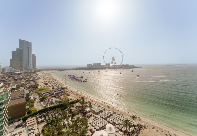 Coastal holiday home with striking sea views in Dubai