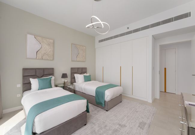 Apartment in Dubai - Coastal JBR Apt w/ Sweeping Sea & Bluewaters Views Apartment in Dubai - Coastal JBR Apt w/ Sweeping Sea & Bluewaters Views