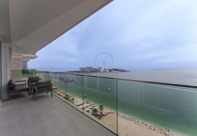 Seaside holiday home with striking sea views in JBR Dubai