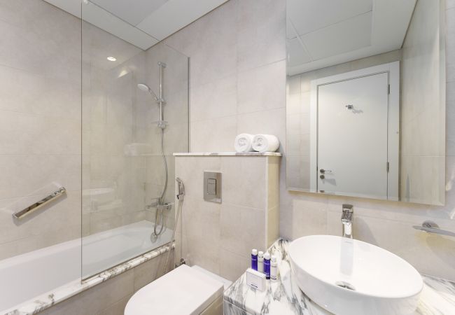 Apartment in Dubai - City Chic Retreat in Dubai’s Prime Location Apartment in Dubai - City Chic Retreat in Dubai’s Prime Location