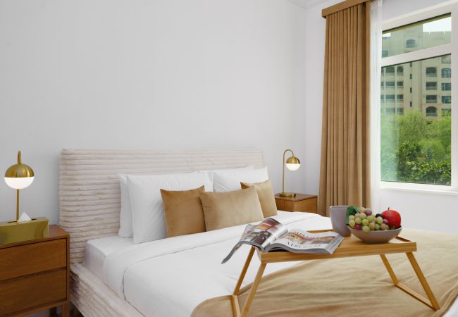 Apartment in Dubai - Elegant Coastal Apt on Palm Jumeirah Apartment in Dubai - Elegant Coastal Apt on Palm Jumeirah