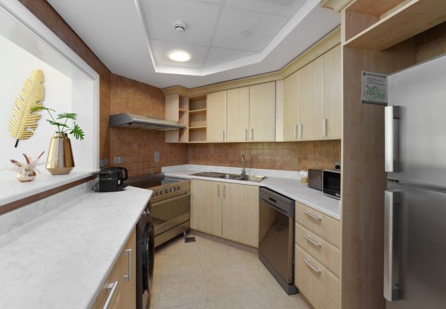 Apartment in Dubai - Elegant Coastal Apt on Palm Jumeirah Apartment in Dubai - Elegant Coastal Apt on Palm Jumeirah