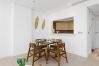 Apartment in Dubai - Elegant Coastal Apt on Palm Jumeirah Apartment in Dubai - Elegant Coastal Apt on Palm Jumeirah