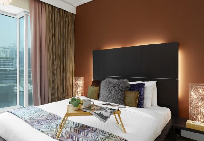 Apartment in Dubai - Cosmopolitan Apt w/ Scenic Dubai Marina Vws Apartment in Dubai - Cosmopolitan Apt w/ Scenic Dubai Marina Vws