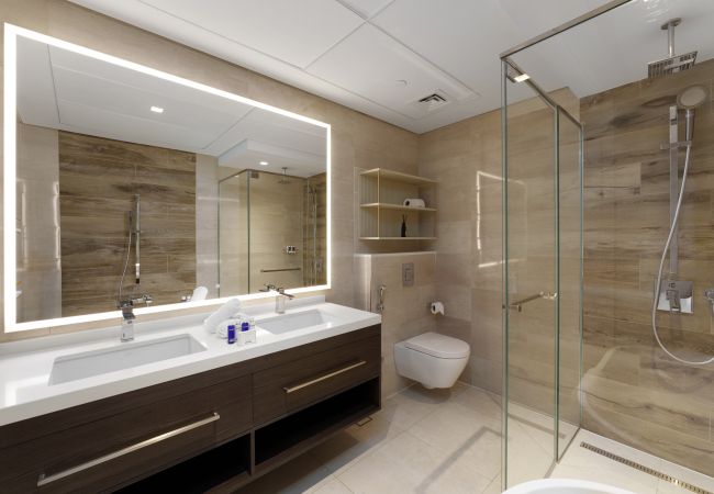 Apartment in Dubai - Tranquil Apt w/ Mesmerizing Views cls to Marina Apartment in Dubai - Tranquil Apt w/ Mesmerizing Views cls to Marina