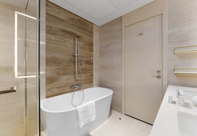 Apartment in Dubai - Tranquil Apt w/ Mesmerizing Views cls to Marina Apartment in Dubai - Tranquil Apt w/ Mesmerizing Views cls to Marina