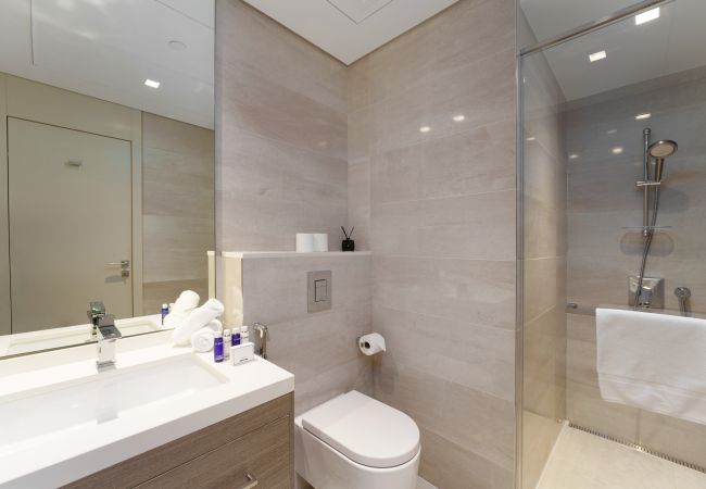 Apartment in Dubai - Tranquil Apt w/ Mesmerizing Views cls to Marina Apartment in Dubai - Tranquil Apt w/ Mesmerizing Views cls to Marina