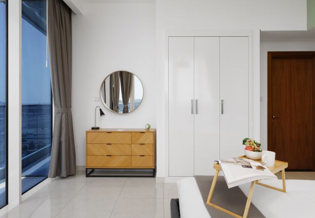 Apartment in Dubai -  Modern Business Bay Retreat w/ Dubai Canal Views  Apartment in Dubai -  Modern Business Bay Retreat w/ Dubai Canal Views