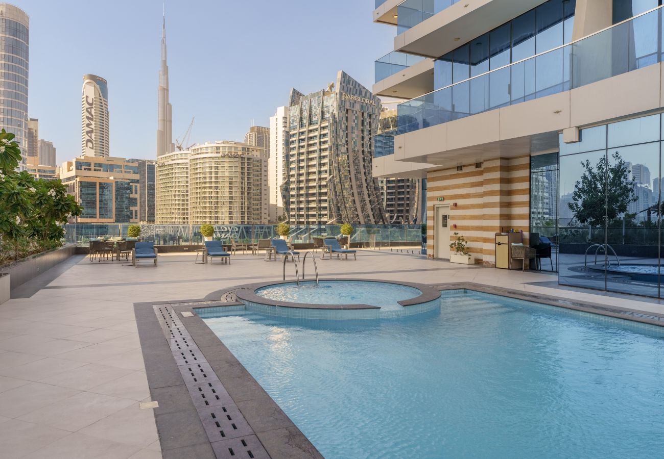 Apartment in Dubai -  Modern Business Bay Retreat w/ Dubai Canal Views 