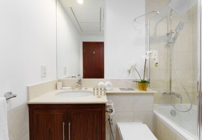 Villa in Dubai - Exclusive Duplex Villa w/ Panoramic Terrace Overlooking Burj Khalifa Villa in Dubai - Exclusive Duplex Villa w/ Panoramic Terrace Overlooking Burj Khalifa