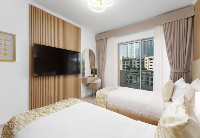 Villa in Dubai - Exclusive Duplex Villa w/ Panoramic Terrace Overlooking Burj Khalifa Villa in Dubai - Exclusive Duplex Villa w/ Panoramic Terrace Overlooking Burj Khalifa