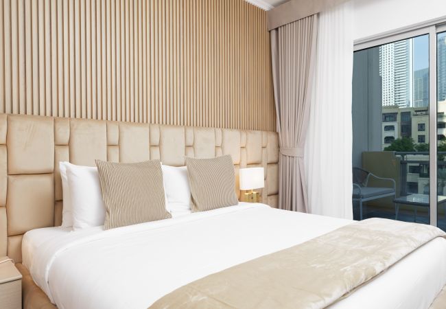 Villa in Dubai - Exclusive Duplex Villa w/ Panoramic Terrace Overlooking Burj Khalifa Villa in Dubai - Exclusive Duplex Villa w/ Panoramic Terrace Overlooking Burj Khalifa