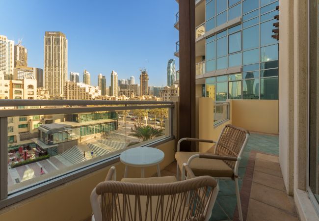 Villa in Dubai - Exclusive Duplex Villa w/ Panoramic Terrace Overlooking Burj Khalifa Villa in Dubai - Exclusive Duplex Villa w/ Panoramic Terrace Overlooking Burj Khalifa