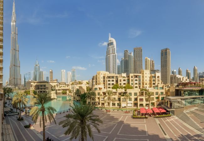 Villa in Dubai - Exclusive Duplex Villa w/ Panoramic Terrace Overlooking Burj Khalifa Villa in Dubai - Exclusive Duplex Villa w/ Panoramic Terrace Overlooking Burj Khalifa