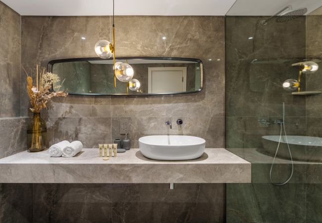 Apartment in Dubai - Blissful Living w/ Dubai Marina Waterfront Views Apartment in Dubai - Blissful Living w/ Dubai Marina Waterfront Views