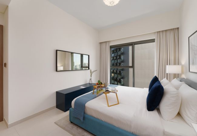 Apartment in Dubai - Elevated Living w/ Spectacular Burj Khalifa Views Apartment in Dubai - Elevated Living w/ Spectacular Burj Khalifa Views