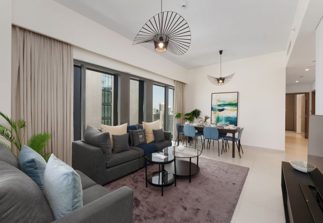 Apartment in Dubai - Elevated Living w/ Spectacular Burj Khalifa Views Apartment in Dubai - Elevated Living w/ Spectacular Burj Khalifa Views