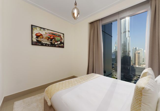 Apartment in Dubai - Ultimate Living w/ Front-Row Views of Burj Khalifa & Dubai Fountains Apartment in Dubai - Ultimate Living w/ Front-Row Views of Burj Khalifa & Dubai Fountains
