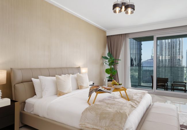 Apartment in Dubai - Ultimate Living w/ Front-Row Views of Burj Khalifa & Dubai Fountains Apartment in Dubai - Ultimate Living w/ Front-Row Views of Burj Khalifa & Dubai Fountains