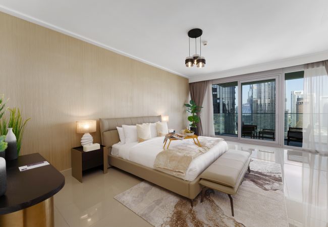 Apartment in Dubai - Ultimate Living w/ Front-Row Views of Burj Khalifa & Dubai Fountains Apartment in Dubai - Ultimate Living w/ Front-Row Views of Burj Khalifa & Dubai Fountains