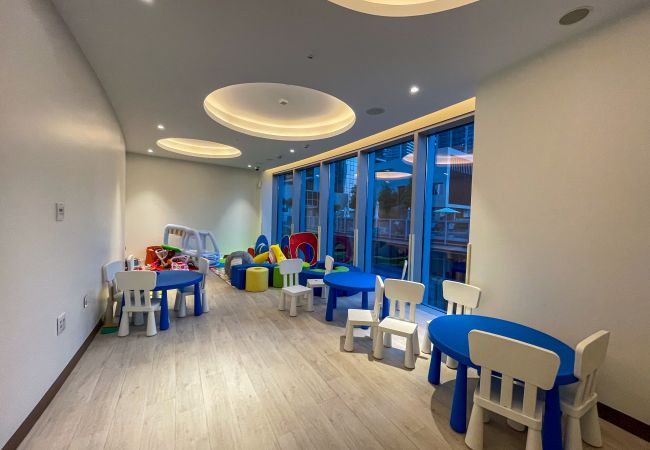 Apartment in Dubai - Ultimate Living w/ Front-Row Views of Burj Khalifa & Dubai Fountains Apartment in Dubai - Ultimate Living w/ Front-Row Views of Burj Khalifa & Dubai Fountains