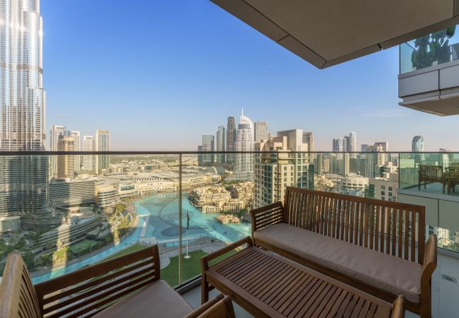 Apartment in Dubai - Ultimate Living w/ Front-Row Views of Burj Khalifa & Dubai Fountains Apartment in Dubai - Ultimate Living w/ Front-Row Views of Burj Khalifa & Dubai Fountains
