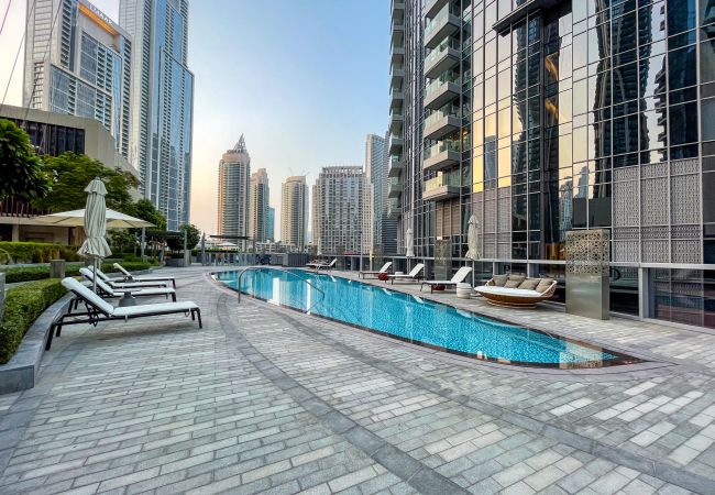Apartment in Dubai - Ultimate Living w/ Front-Row Views of Burj Khalifa & Dubai Fountains Apartment in Dubai - Ultimate Living w/ Front-Row Views of Burj Khalifa & Dubai Fountains