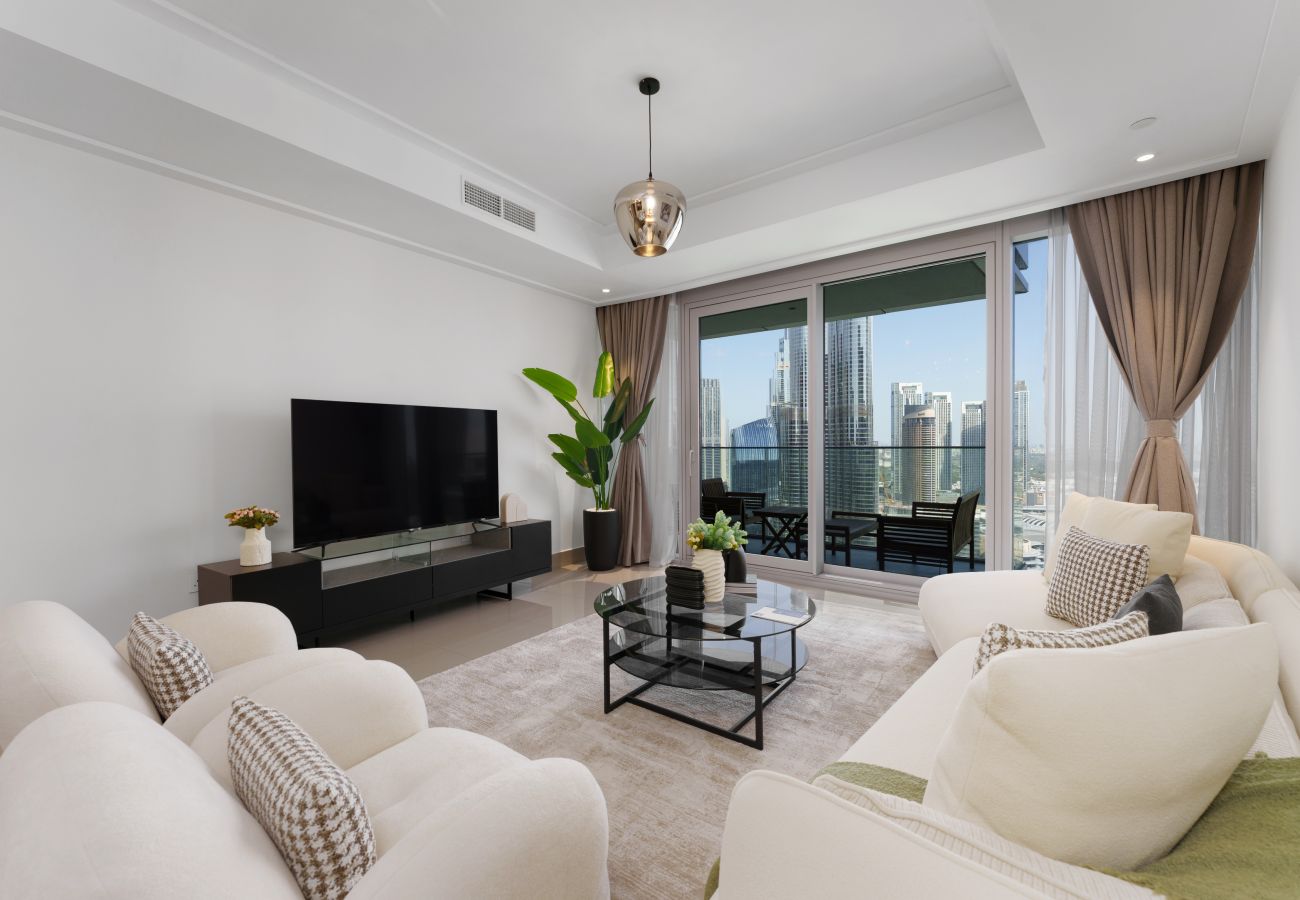 Apartment in Dubai - Ultimate Living w/ Front-Row Views of Burj Khalifa & Dubai Fountains