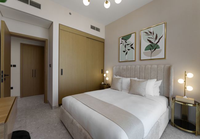 Apartment in Dubai -  Blissful Living w/ Scenic Golf Vws in Dubai Hills  Apartment in Dubai -  Blissful Living w/ Scenic Golf Vws in Dubai Hills