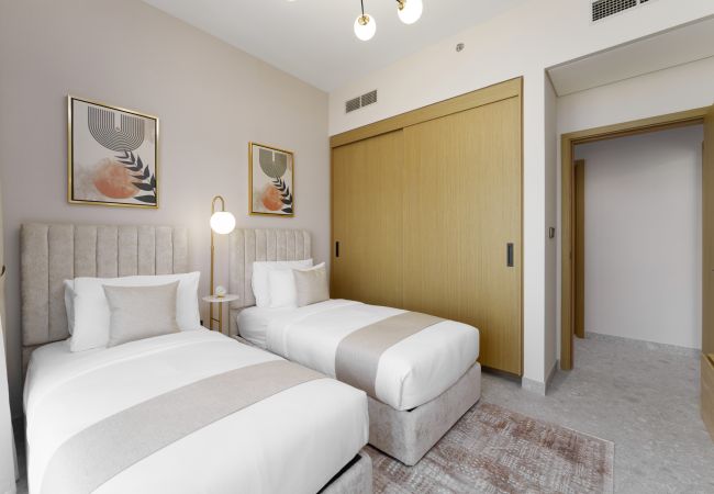 Apartment in Dubai -  Tranquil Living w/ Golf Course Vws in Dubai Hills  Apartment in Dubai -  Tranquil Living w/ Golf Course Vws in Dubai Hills