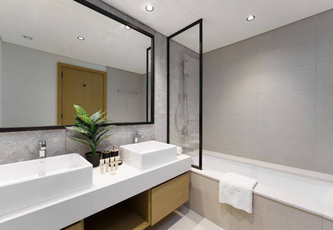 Apartment in Dubai -  Tranquil Living w/ Golf Course Vws in Dubai Hills  Apartment in Dubai -  Tranquil Living w/ Golf Course Vws in Dubai Hills