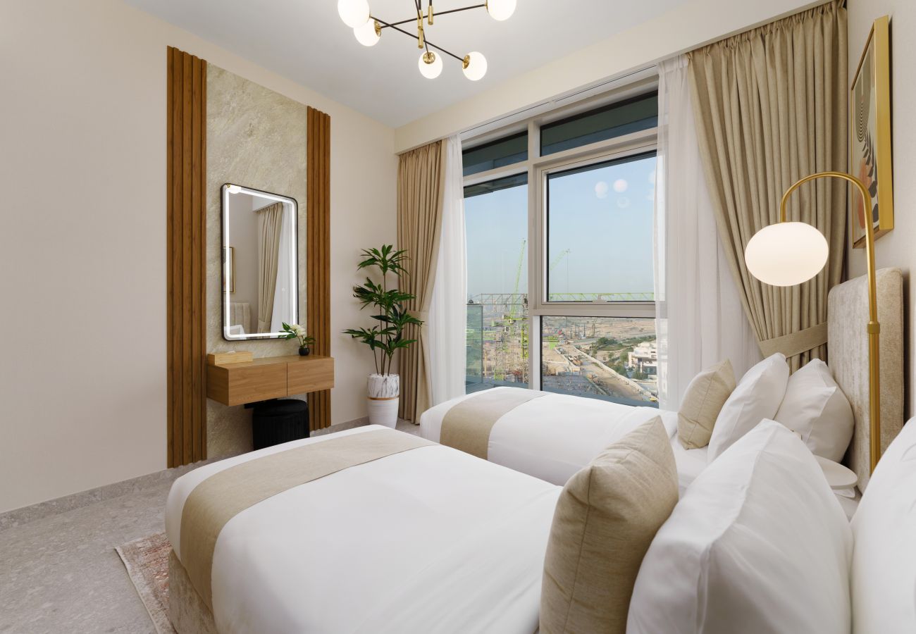 Apartment in Dubai -  Tranquil Living w/ Golf Course Vws in Dubai Hills 