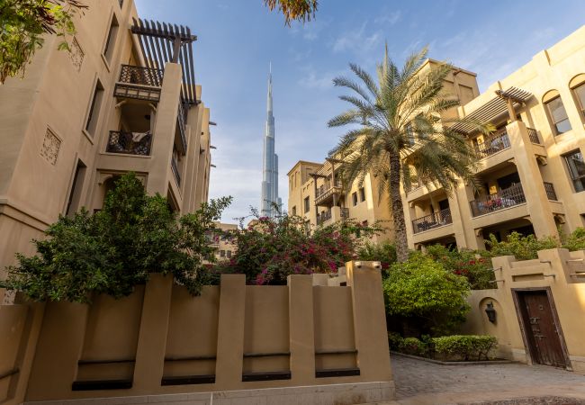Apartment in Dubai - Stylish & Spacious Apartment in Downtown Dubai Apartment in Dubai - Stylish & Spacious Apartment in Downtown Dubai