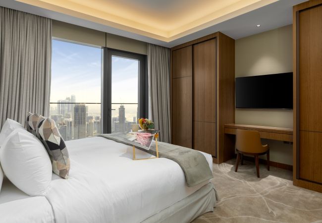 Apartment in Dubai - Luxury Apt w/ Spectacular Burj Khalifa Views Apartment in Dubai - Luxury Apt w/ Spectacular Burj Khalifa Views