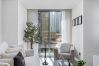 Apartment in Dubai - Sleek Stay in Dubai Marina’s Famous Twisting Tower Apartment in Dubai - Sleek Stay in Dubai Marina’s Famous Twisting Tower