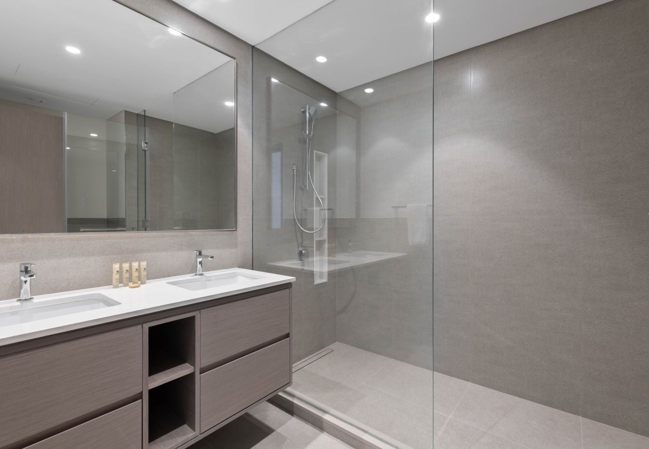 Apartment in Dubai - Exclusive Cityscape w/ Panoramic Burj Khalifa Vws