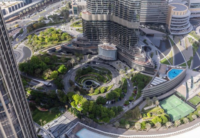 Apartment in Dubai - Sky-High Elegance w/ Unrivaled Burj Khalifa Views Apartment in Dubai - Sky-High Elegance w/ Unrivaled Burj Khalifa Views